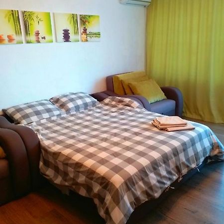 Kozzy Apartment In Kiev City Center Lu7 Kültér fotó
