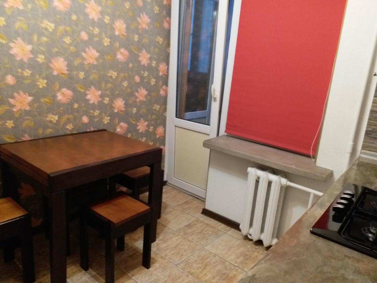 Kozzy Apartment In Kiev City Center Lu7 Kültér fotó