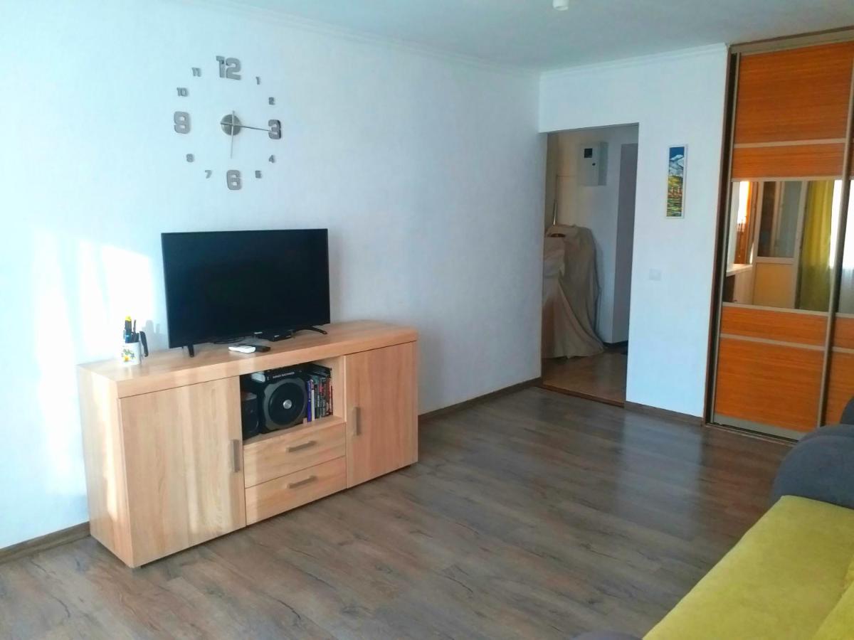 Kozzy Apartment In Kiev City Center Lu7 Kültér fotó