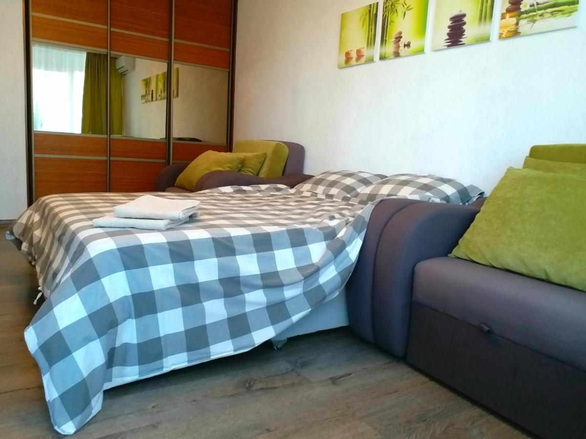 Kozzy Apartment In Kiev City Center Lu7 Kültér fotó