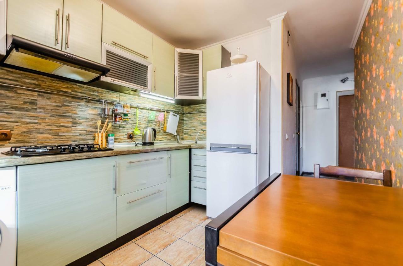 Kozzy Apartment In Kiev City Center Lu7 Kültér fotó